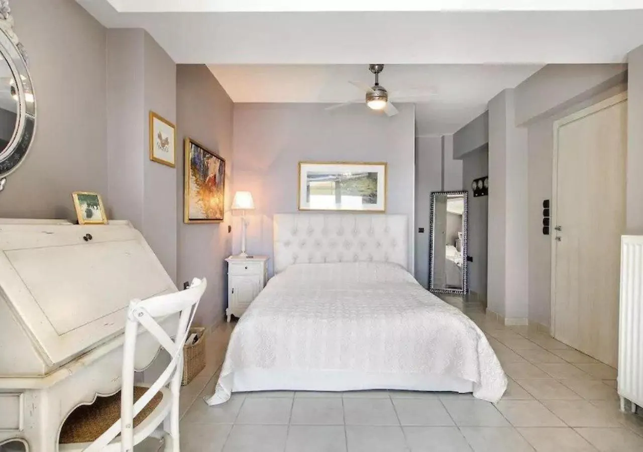 시비리 Efi'S House Sea View Elani 빌라